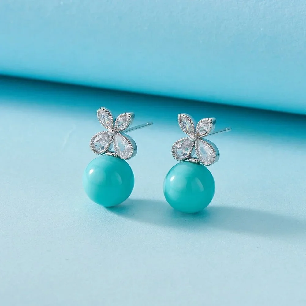 Silver Fashionable Women's Rhinestone Decor Stud Earrings